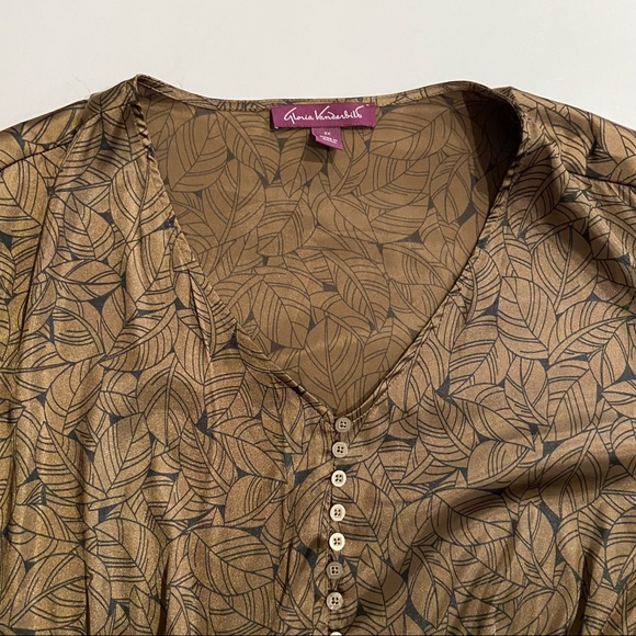 GLORIA VANDERBILT Brown leaf print blouse - Picture 3 of 7